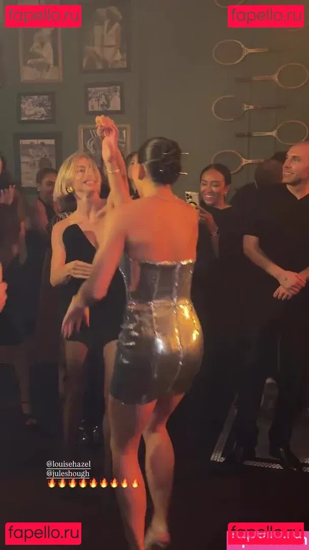 Julianne Hough Onlyfans Photo Gallery 