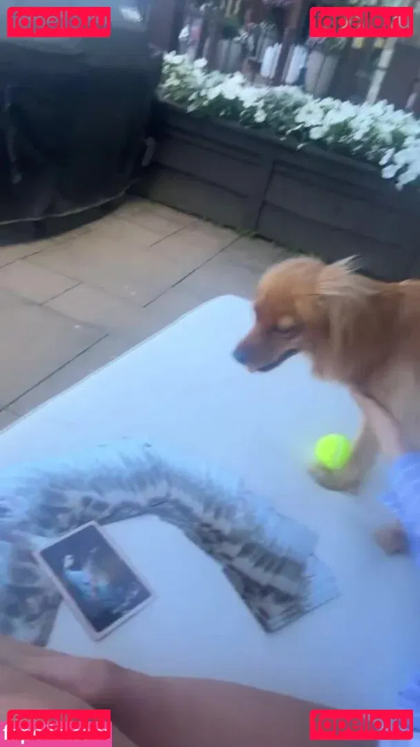 Julianne Hough Onlyfans Photo Gallery 