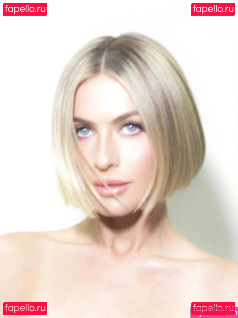 Julianne Hough Onlyfans Photo Gallery 