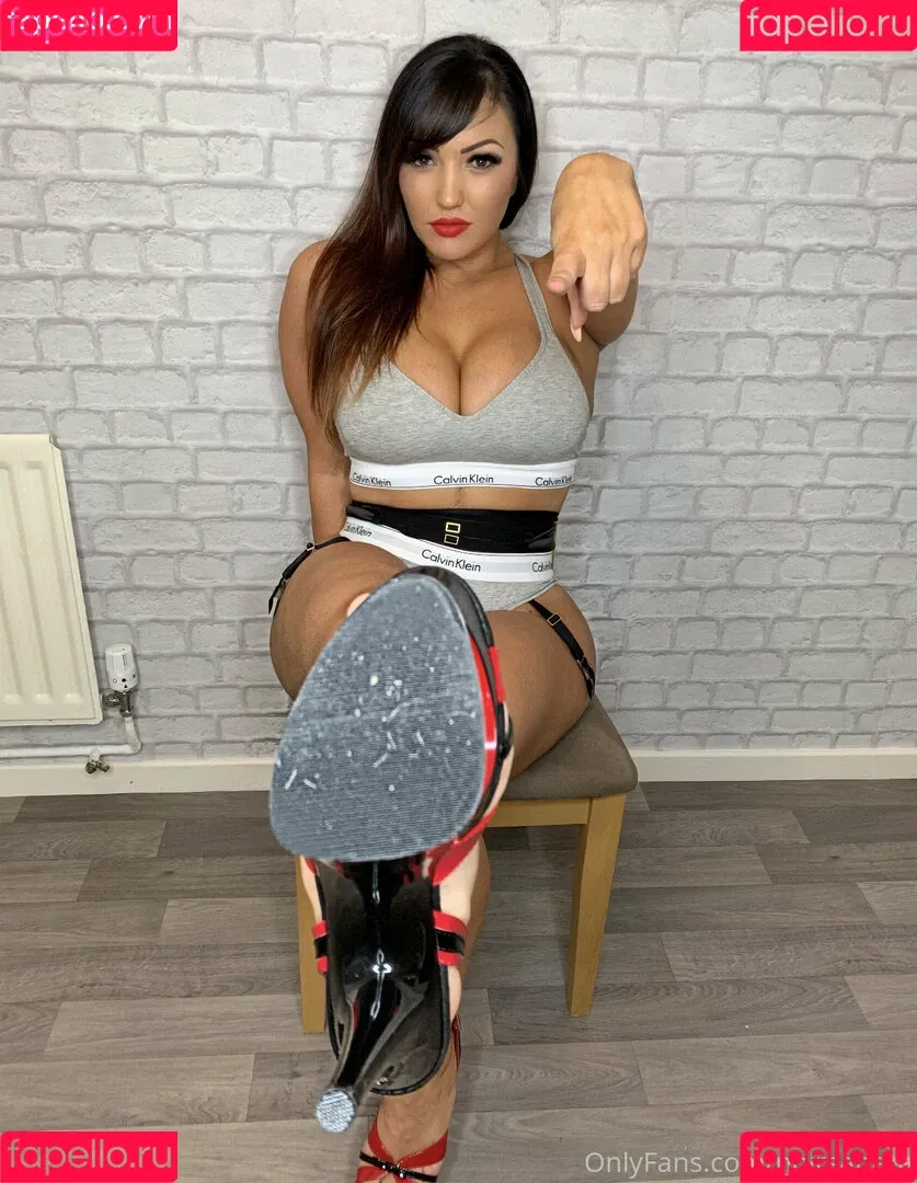 noirsahara Onlyfans Photo Gallery 