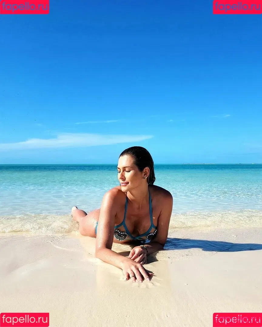Lívia Andrade Onlyfans Photo Gallery 