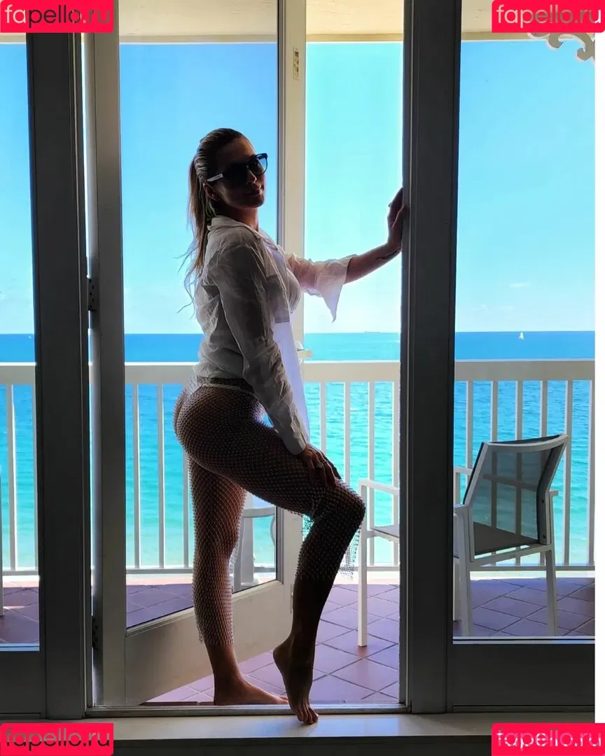 Lívia Andrade Onlyfans Photo Gallery 