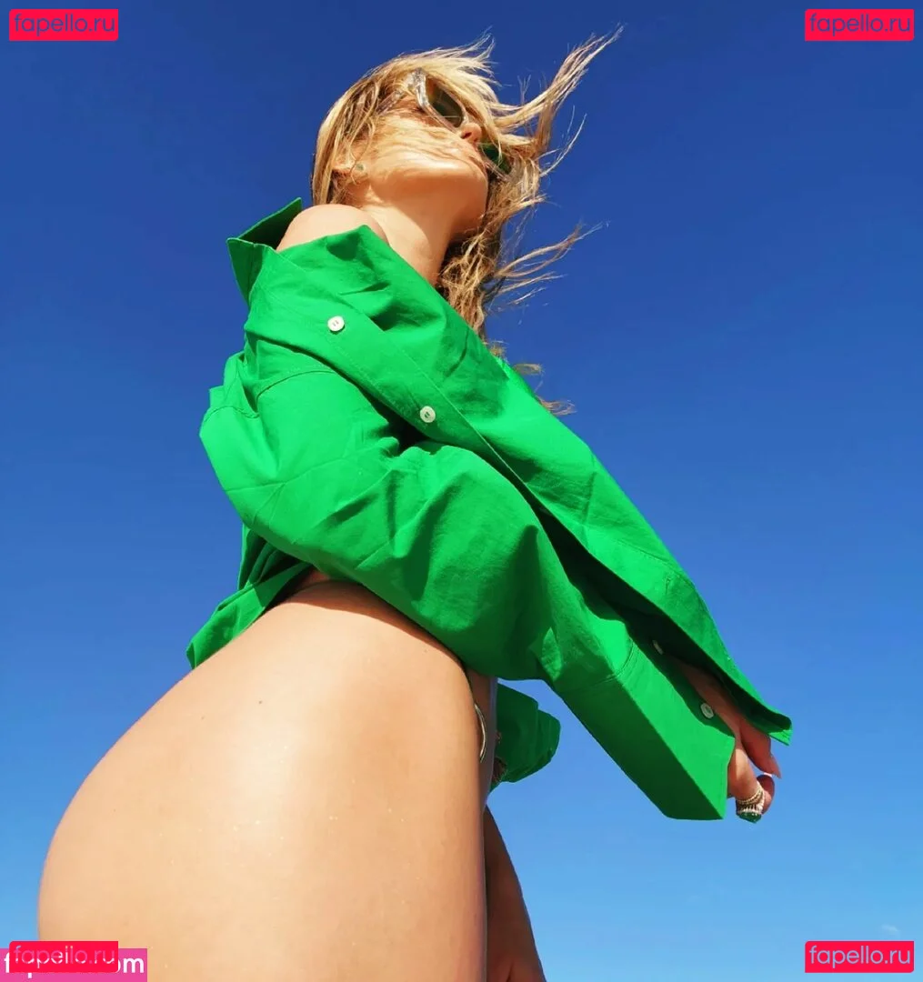 Lívia Andrade Onlyfans Photo Gallery 