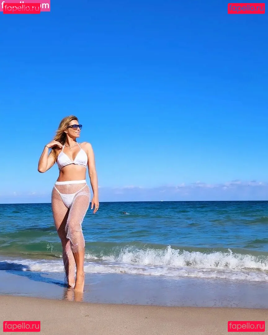 Lívia Andrade Onlyfans Photo Gallery 