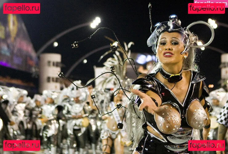 Lívia Andrade Onlyfans Photo Gallery 