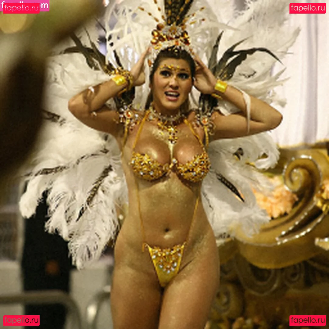 Lívia Andrade Onlyfans Photo Gallery 