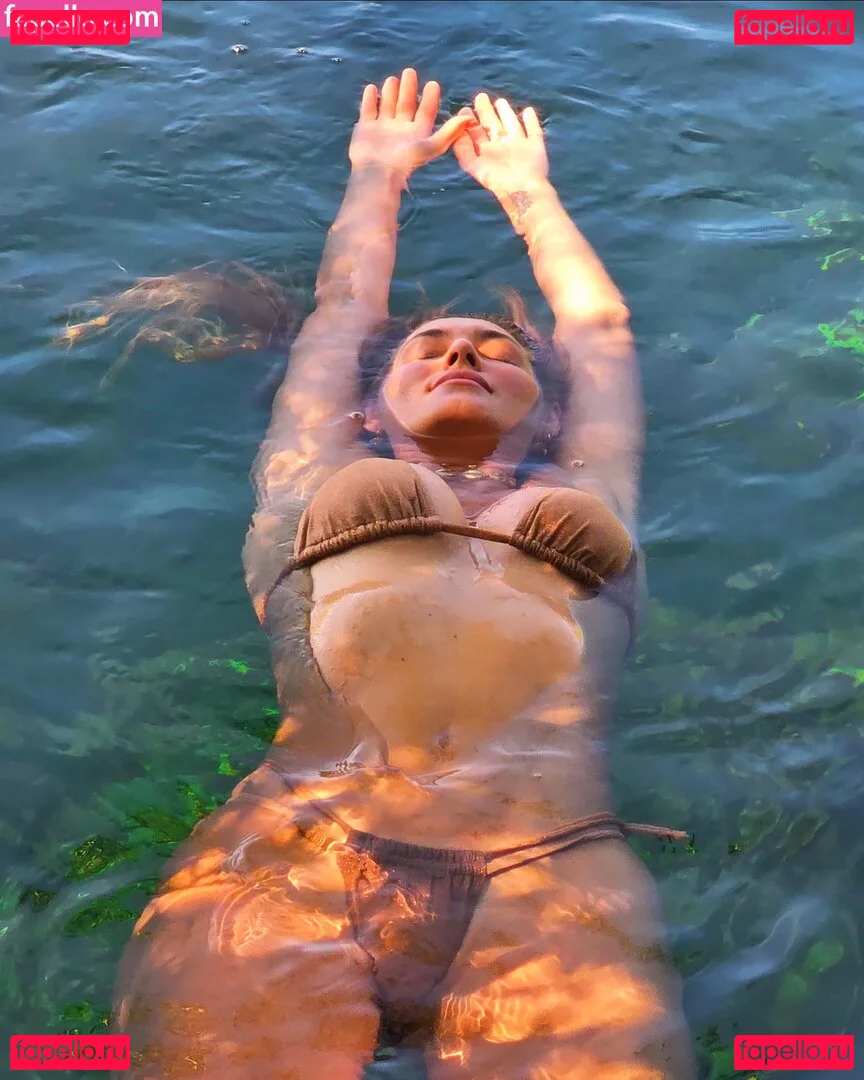 Lívia Andrade Onlyfans Photo Gallery 