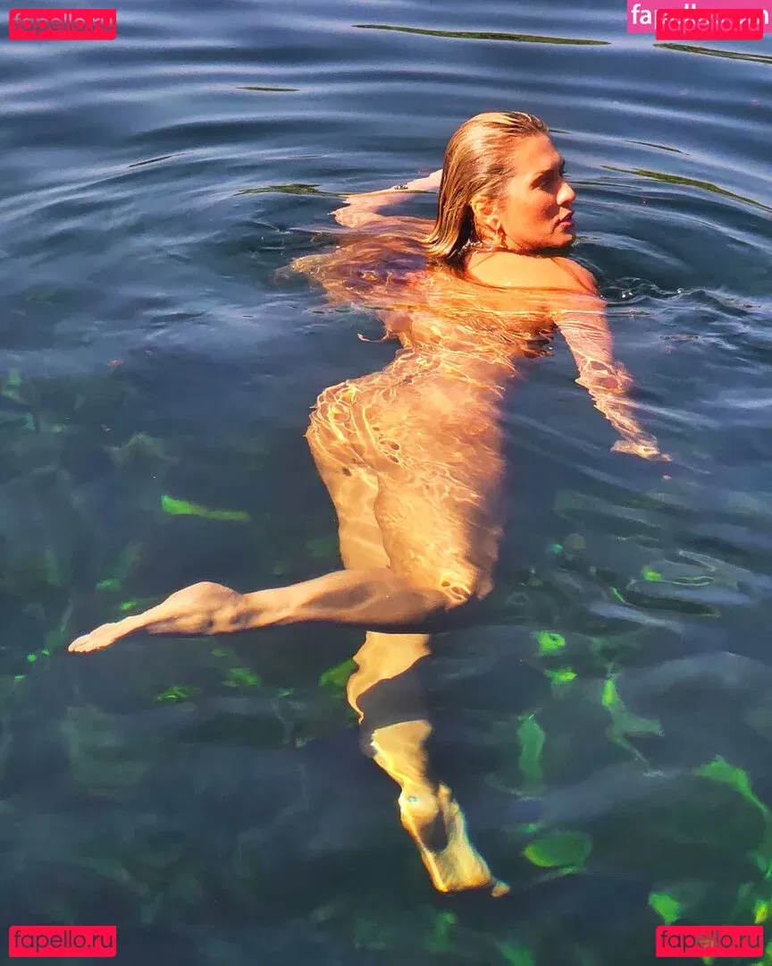 Lívia Andrade Onlyfans Photo Gallery 