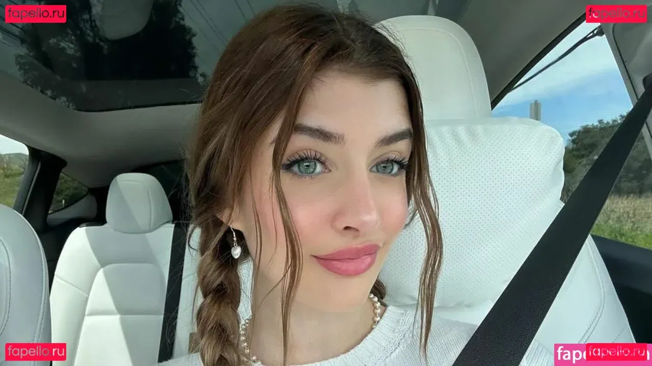 Lívia Andrade Onlyfans Photo Gallery 