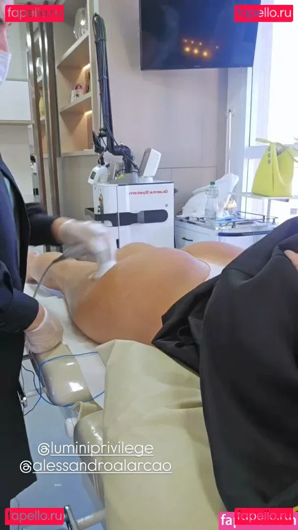 Lívia Andrade Onlyfans Photo Gallery 