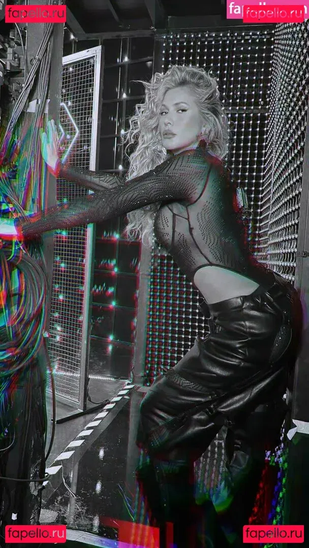 Lívia Andrade Onlyfans Photo Gallery 