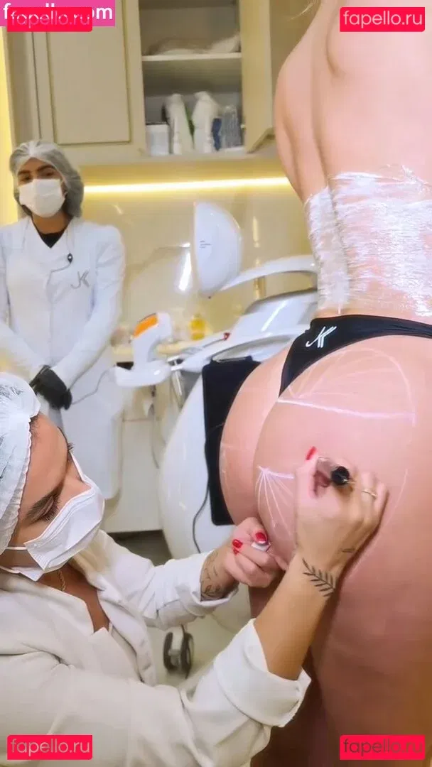 Lívia Andrade Onlyfans Photo Gallery 