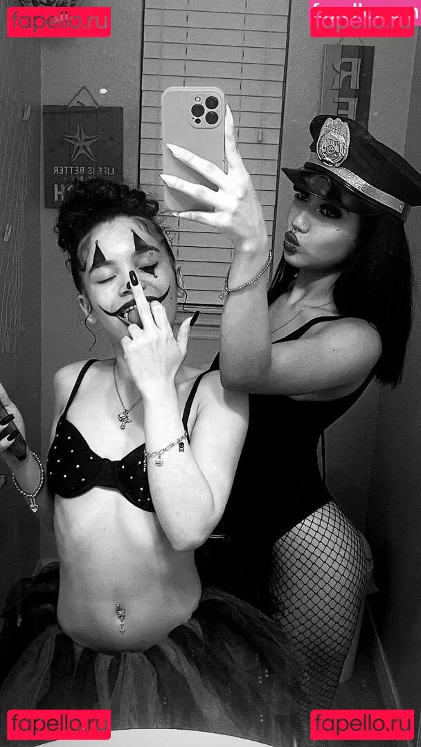 XOXO-Mercyy Onlyfans Photo Gallery 