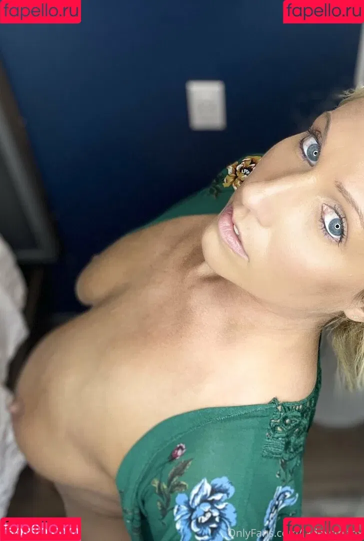 piperplatinumvip Onlyfans Photo Gallery 