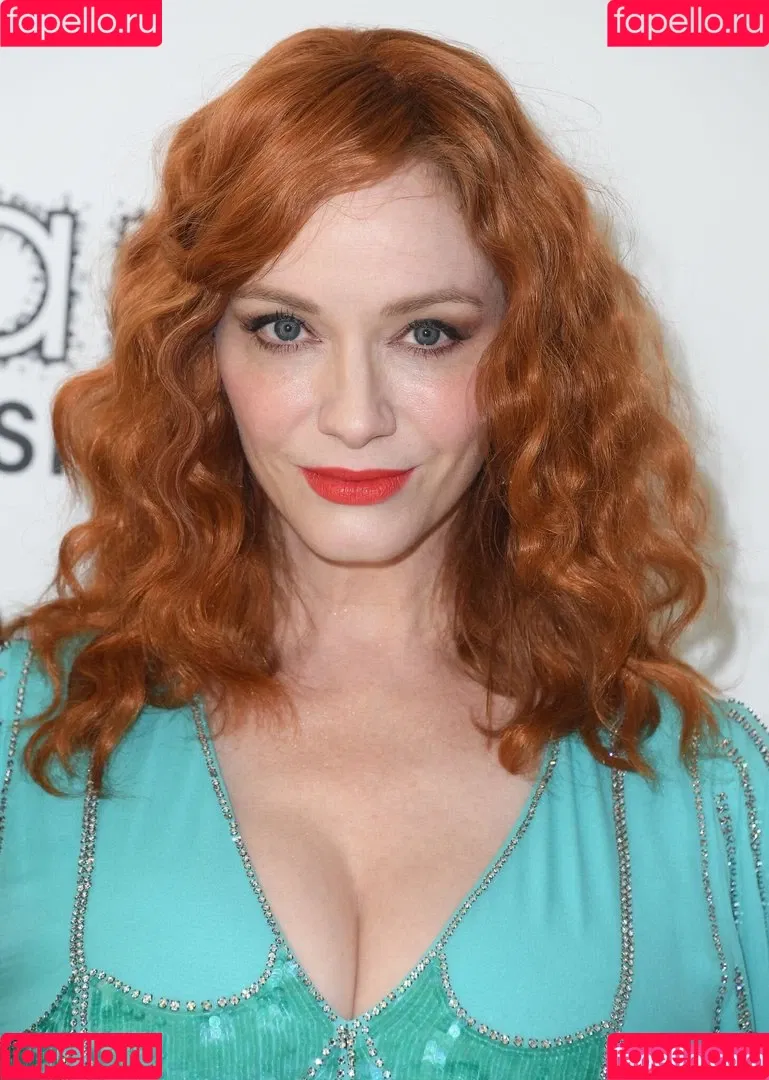 Christina Hendricks Onlyfans Photo Gallery 