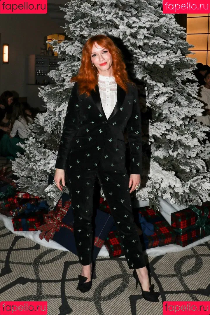 Christina Hendricks Onlyfans Photo Gallery 