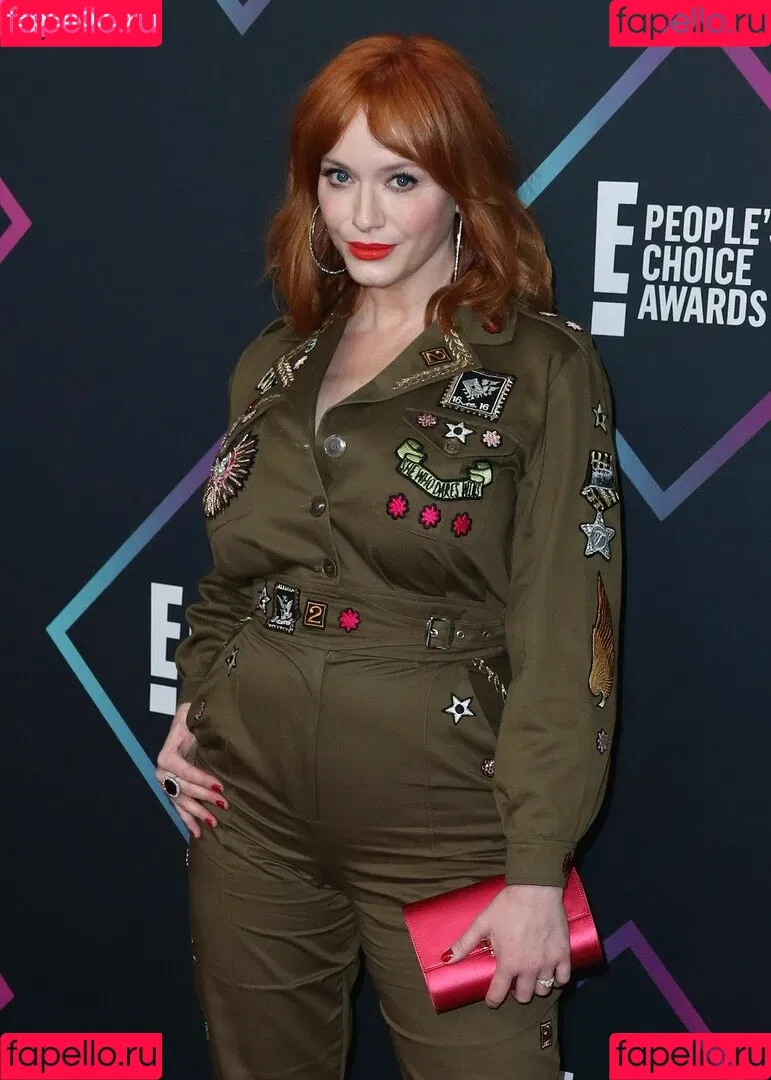 Christina Hendricks Onlyfans Photo Gallery 
