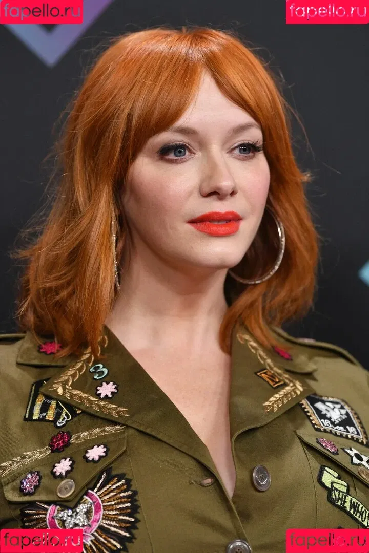 Christina Hendricks Onlyfans Photo Gallery 