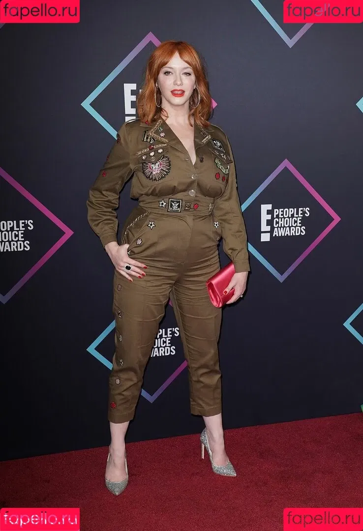 Christina Hendricks Onlyfans Photo Gallery 