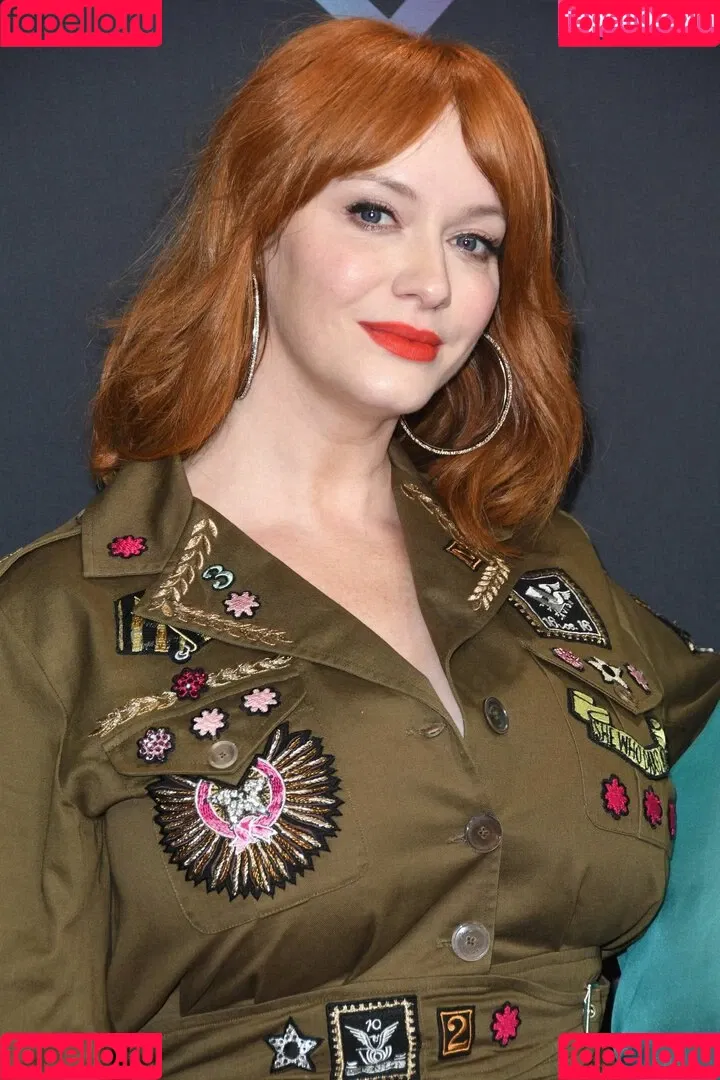 Christina Hendricks Onlyfans Photo Gallery 
