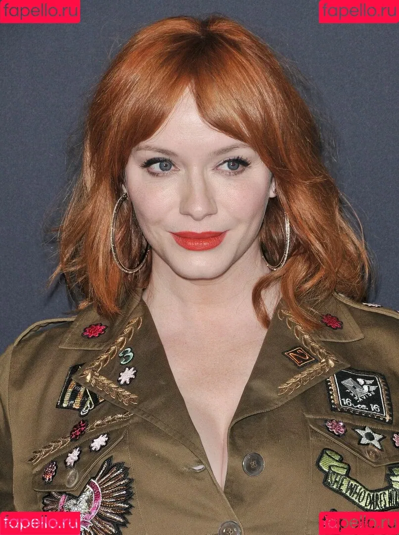 Christina Hendricks Onlyfans Photo Gallery 