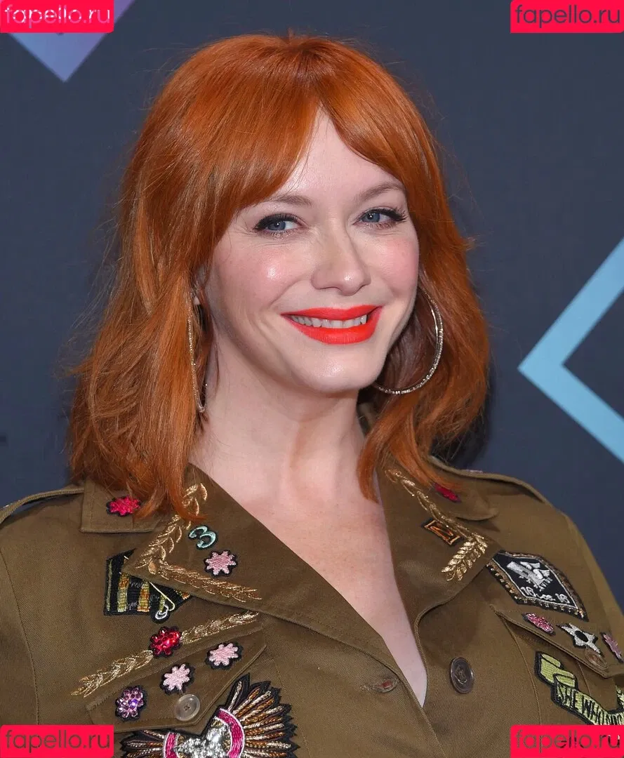 Christina Hendricks Onlyfans Photo Gallery 