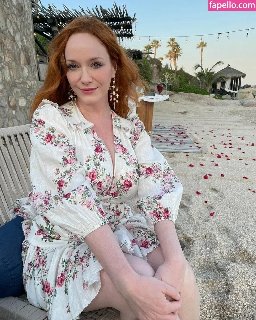 Christina Hendricks Onlyfans Photo Gallery 