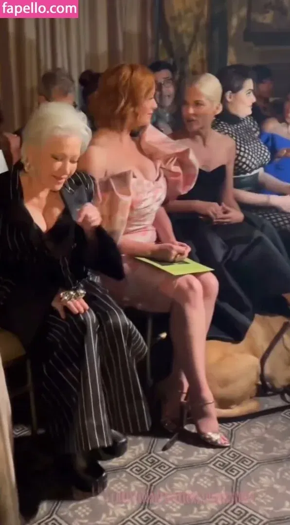 Christina Hendricks Onlyfans Photo Gallery 