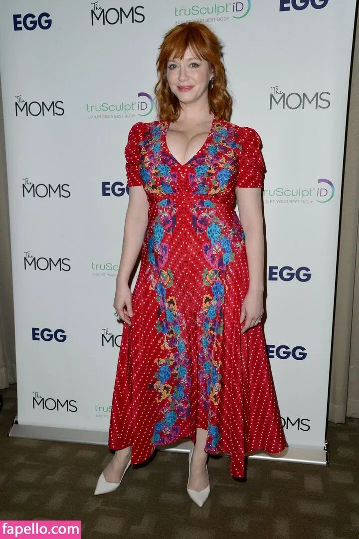 Christina Hendricks Onlyfans Photo Gallery 