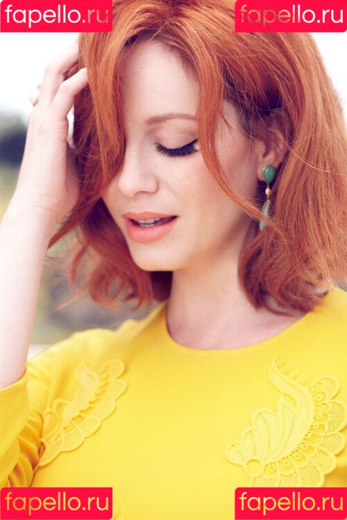 Christina Hendricks Onlyfans Photo Gallery 