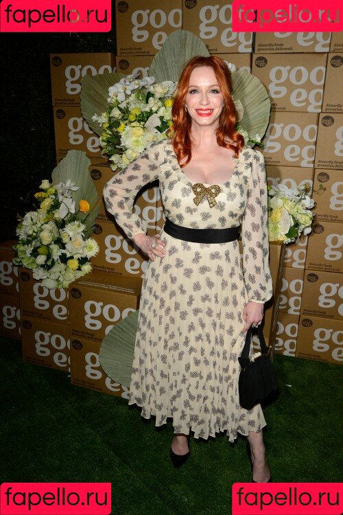 Christina Hendricks Onlyfans Photo Gallery 