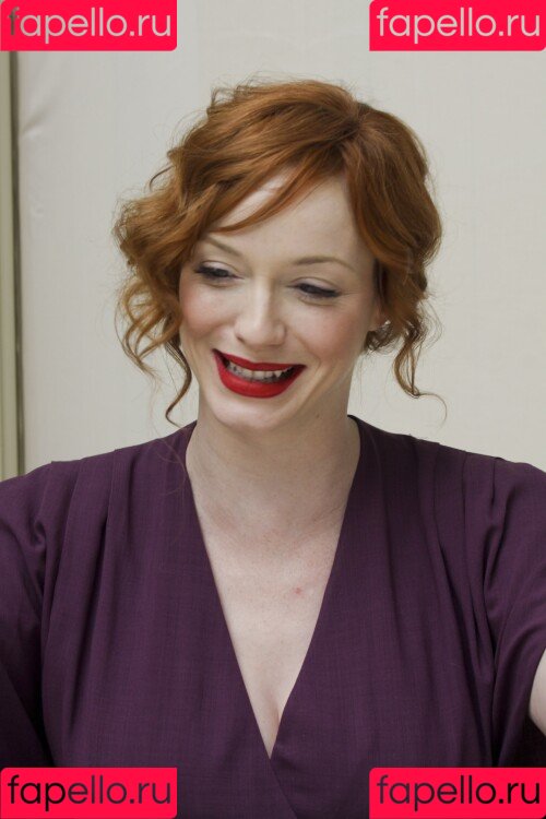 Christina Hendricks Onlyfans Photo Gallery 