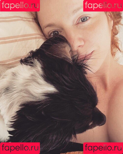 Christina Hendricks Onlyfans Photo Gallery 