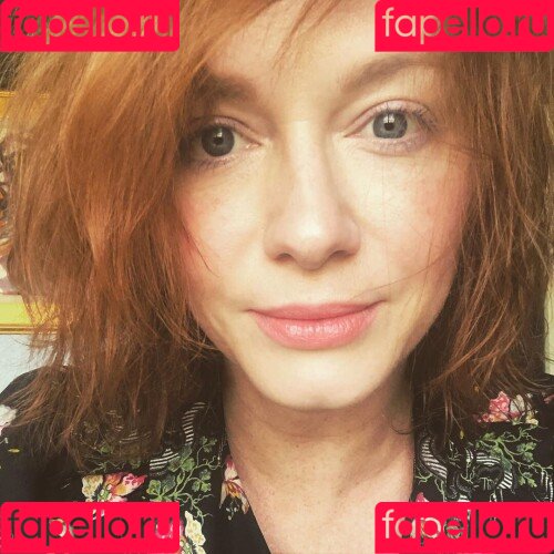 Christina Hendricks Onlyfans Photo Gallery 