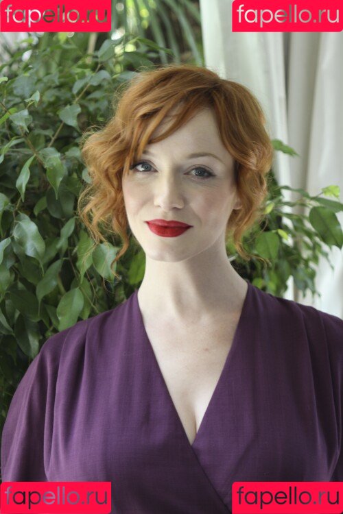 Christina Hendricks Onlyfans Photo Gallery 