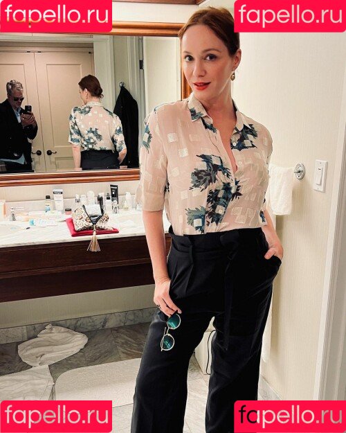 Christina Hendricks Onlyfans Photo Gallery 