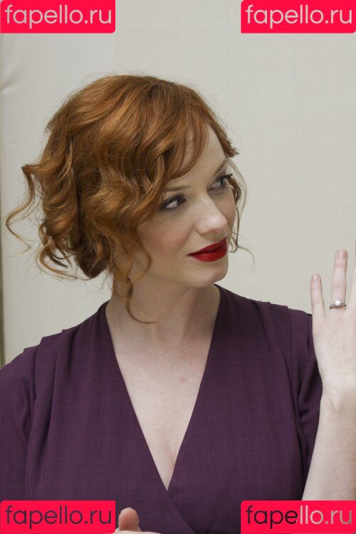 Christina Hendricks Onlyfans Photo Gallery 