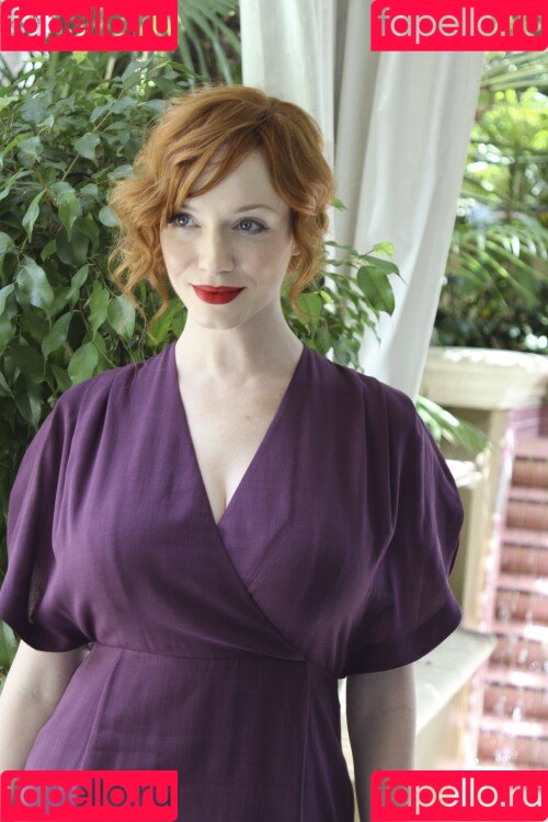 Christina Hendricks Onlyfans Photo Gallery 