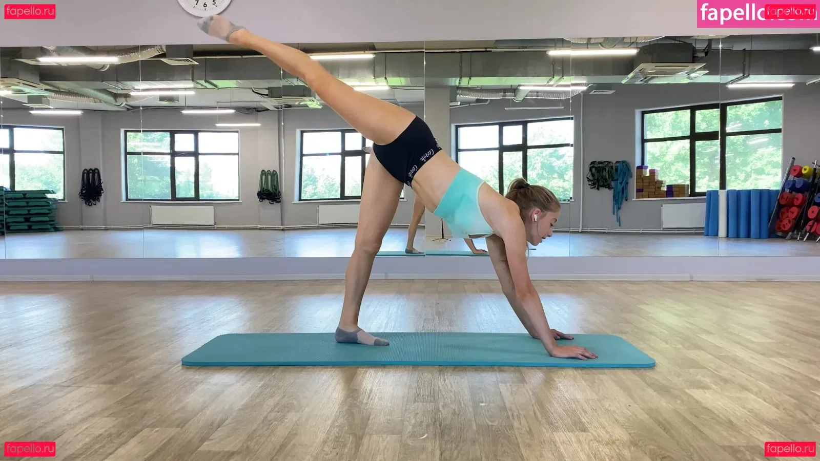 Anna Gloss Onlyfans Photo Gallery 