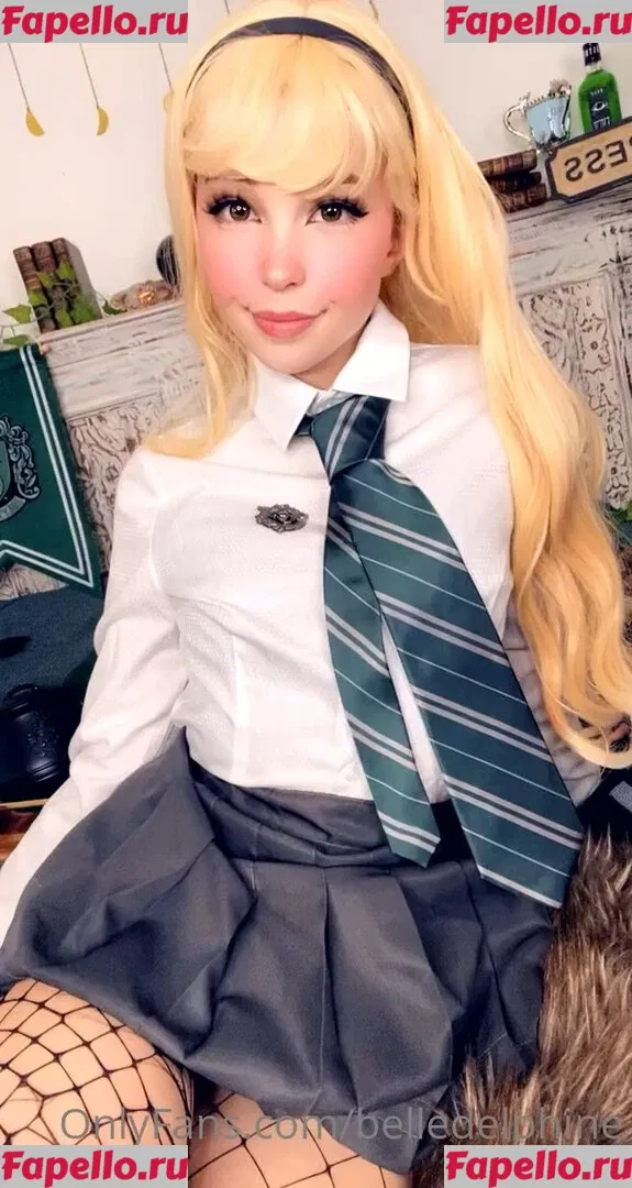 Belle Delphine Onlyfans Photo Gallery 