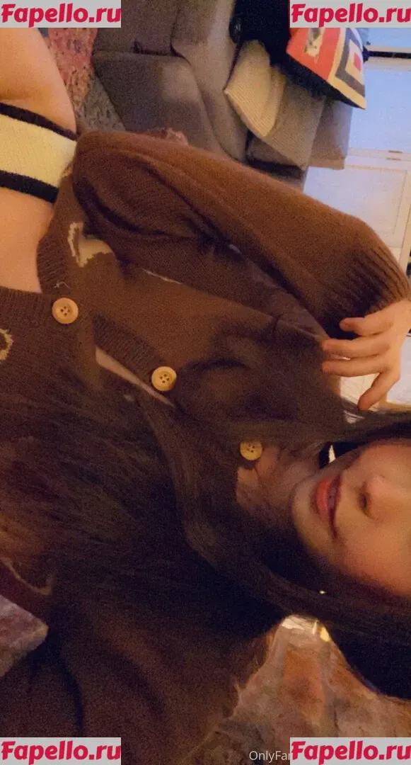 Belle Delphine Onlyfans Photo Gallery 