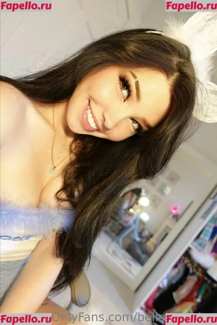 Belle Delphine Onlyfans Photo Gallery 
