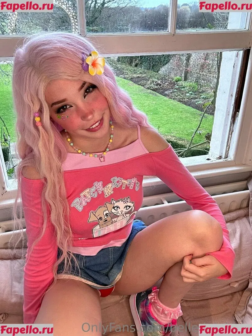 Belle Delphine Onlyfans Photo Gallery 