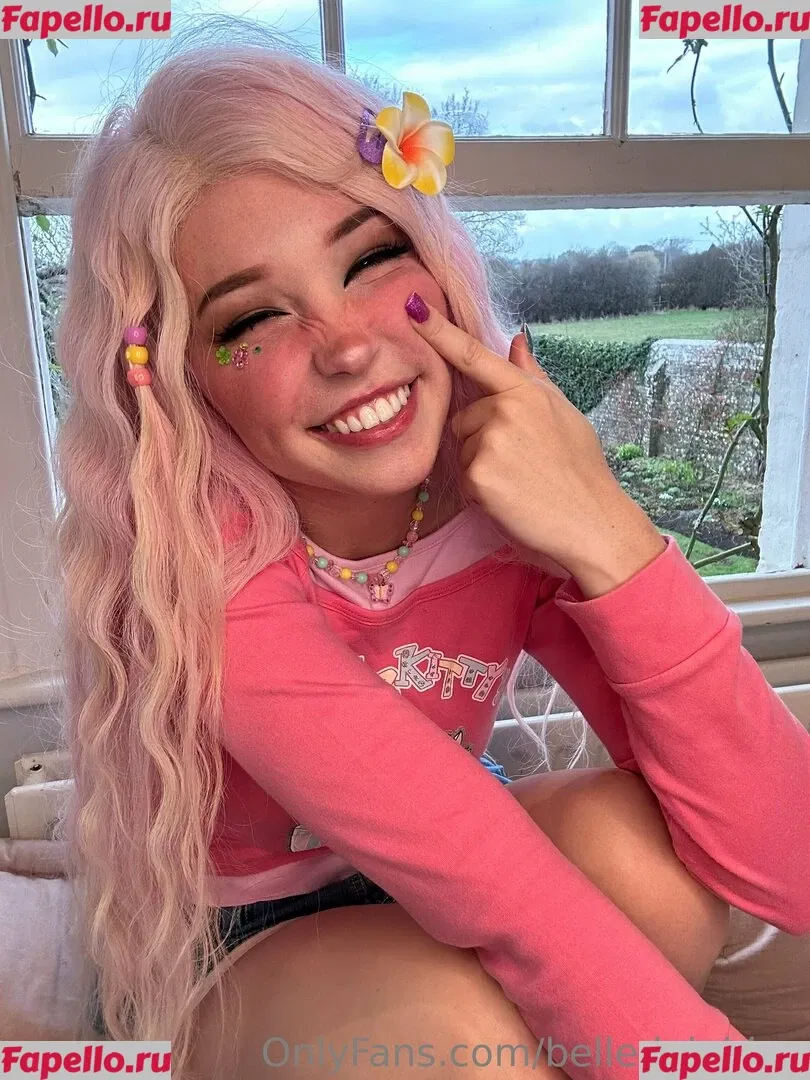 Belle Delphine Onlyfans Photo Gallery 