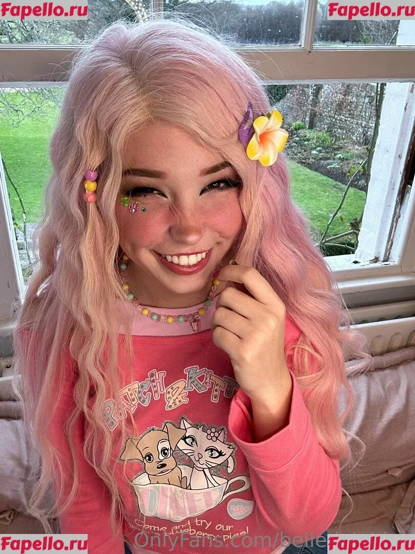 Belle Delphine Onlyfans Photo Gallery 