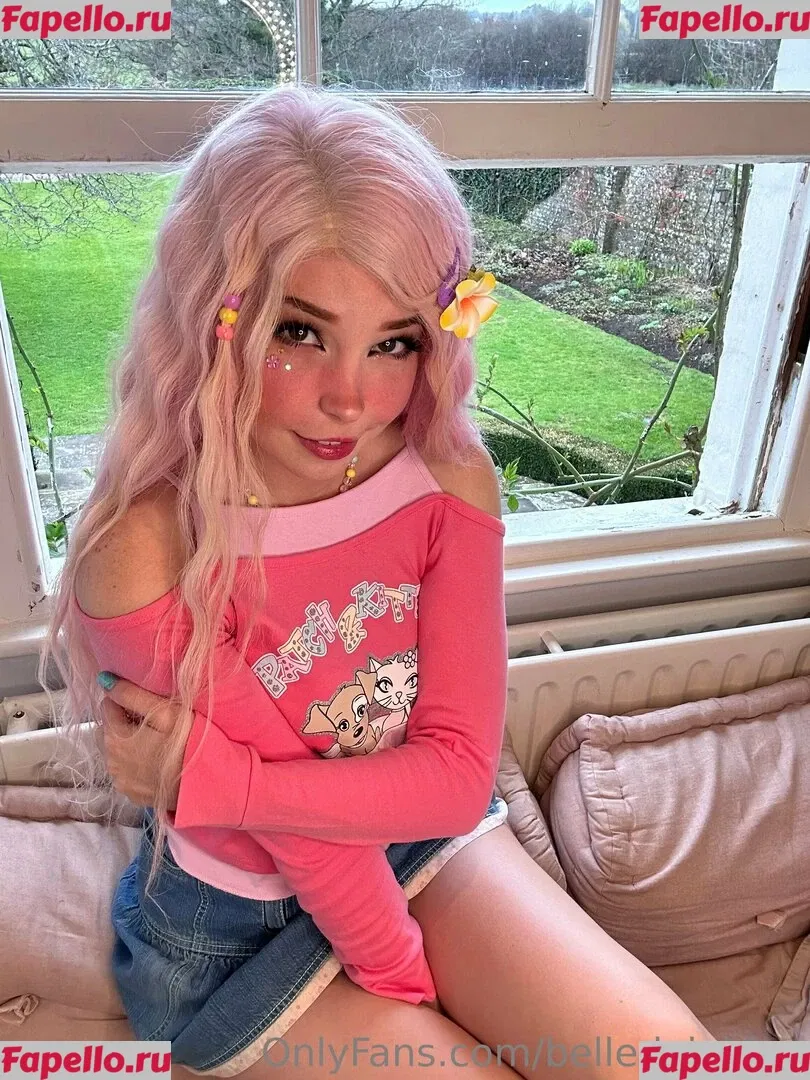 Belle Delphine Onlyfans Photo Gallery 