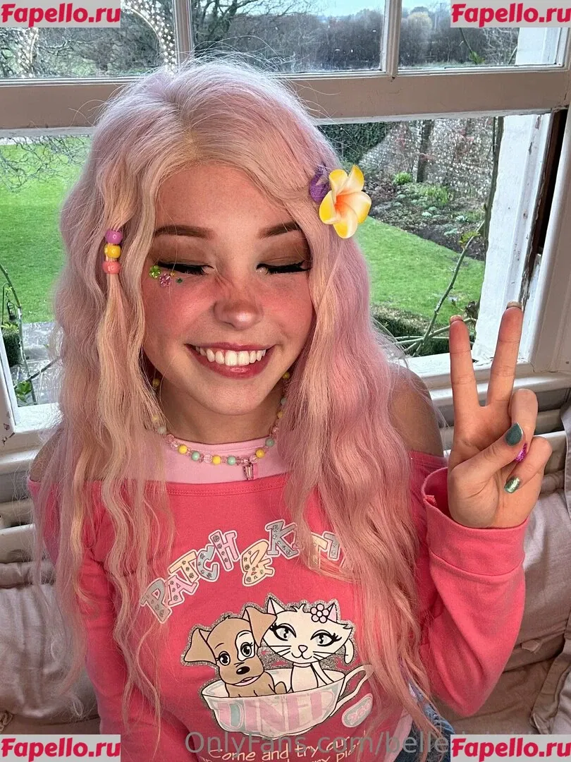 Belle Delphine Onlyfans Photo Gallery 