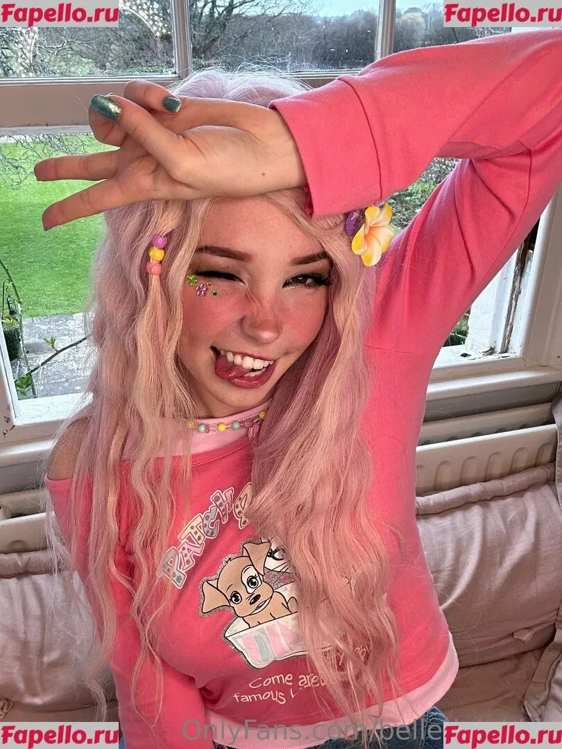 Belle Delphine Onlyfans Photo Gallery 