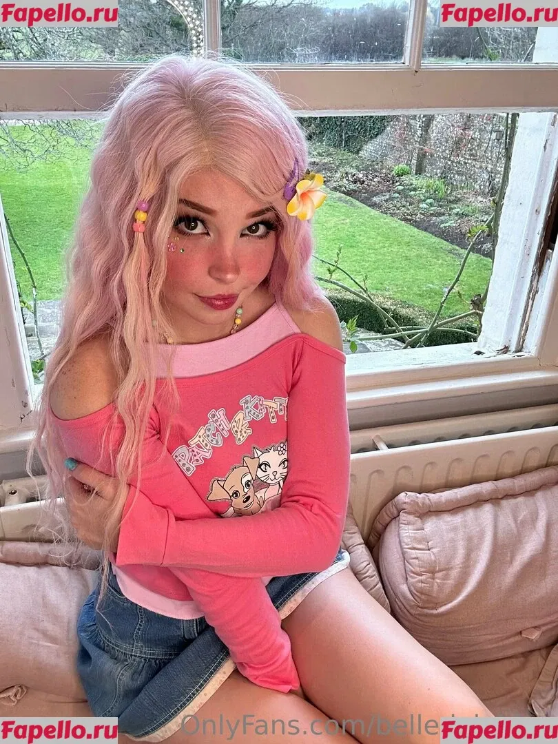 Belle Delphine Onlyfans Photo Gallery 