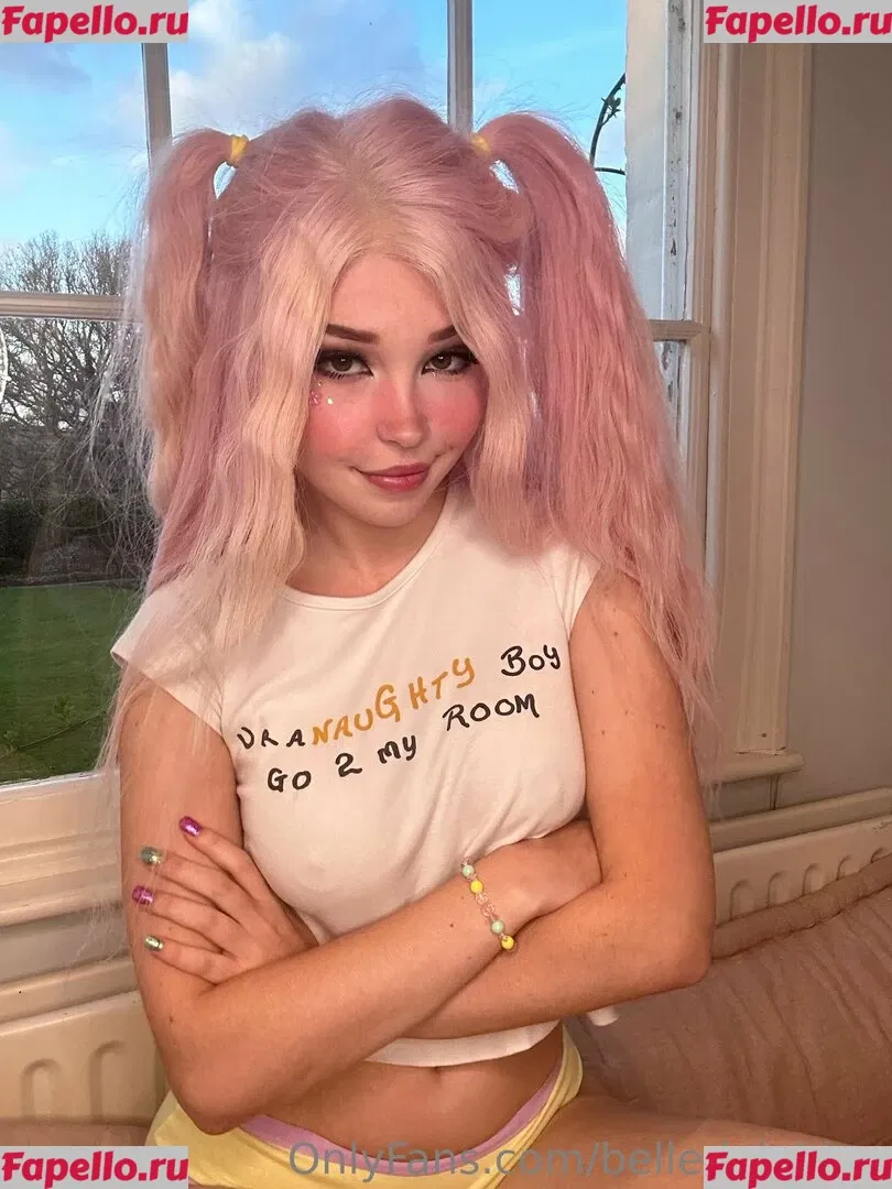 Belle Delphine Onlyfans Photo Gallery 